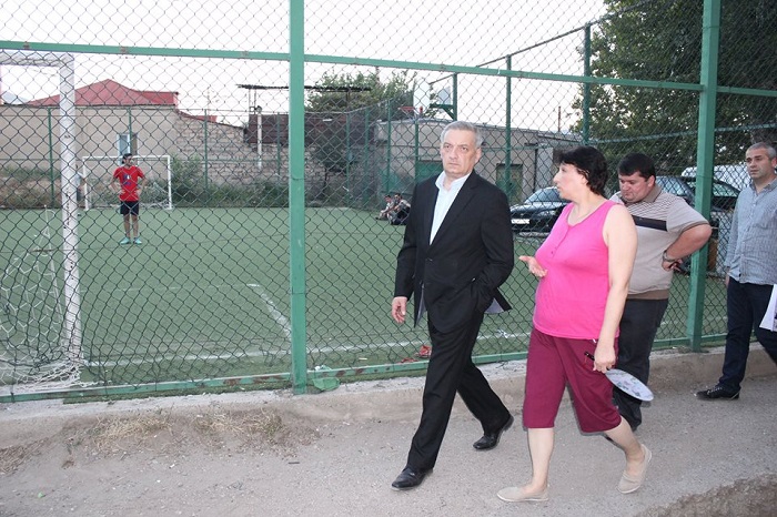  გიორგი ვოლსკი საარჩევნო კამპანიის ფარგლებში, მოსახლეობასთან შეხვედრებს განაგრძობს