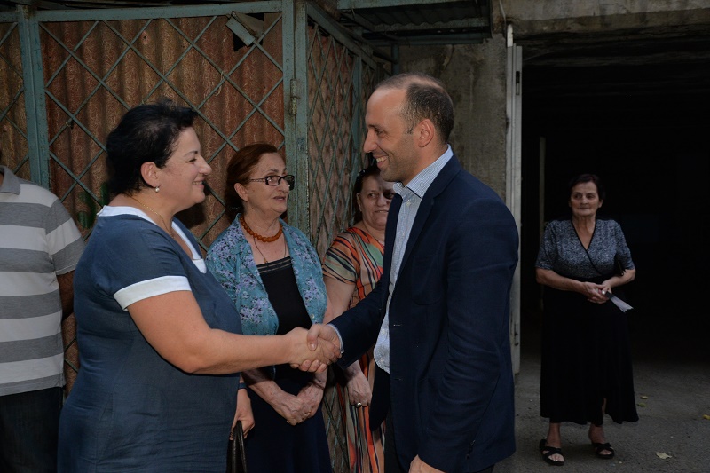 ლევან გოგიჩაიშვილი საარჩევნო კამპანიის ფარგლებში მოსახლეობასთან შეხვედრებს განაგრძობს