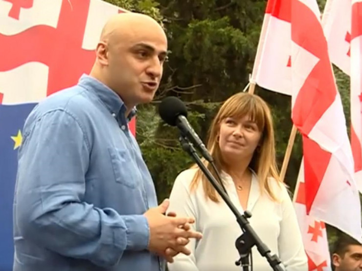 ჯიხაშკარში, სანდრა რულოვსის მხარდამჭერებთან შეხვედრაზე, ინციდენტი მოხდა 