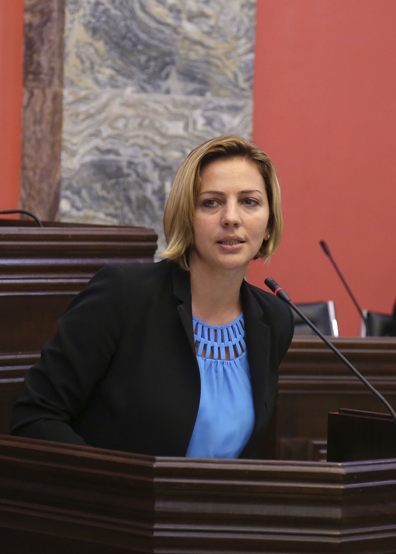 პრეზიდენტის მიერ წარდგენილ მოსამართლეობის კანდიდატებს პარლამენტის იურიდიულ საკითხთა კომიტეტმა მხარი დაუჭირა