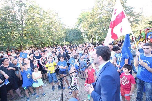 ზაზა გაბუნია თემქის მოსახლეობას შეხვდა