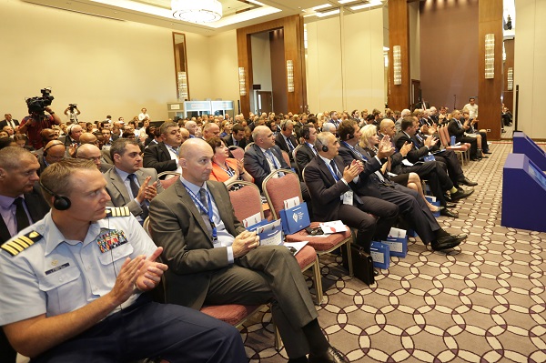 დიმიტრი ქუმსიშვილმა ფორუმის ფარგლებში ორმხრივი შეხვედრები გამართა