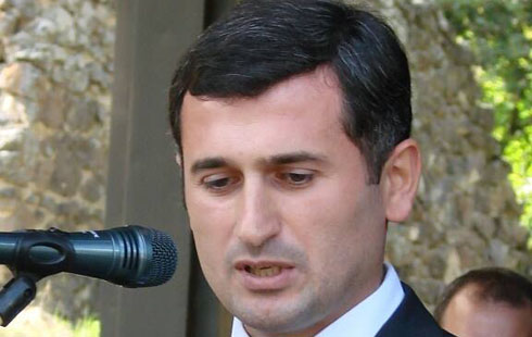 დავით კირკიტაძე რუსთავის ადგილობრივ თვითმმართველობას საბიუჯეტო სახსრების გაფლანგვაში ადანაშაულებს