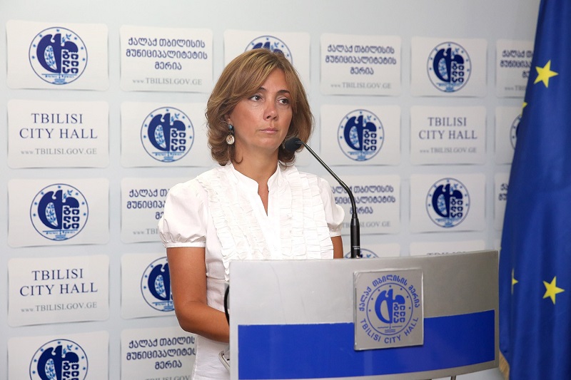 თბილისის მერია მოსწავლეთა უფასო სამგზავრო ბარათების გაცემის პროგრამას აგრძელებს