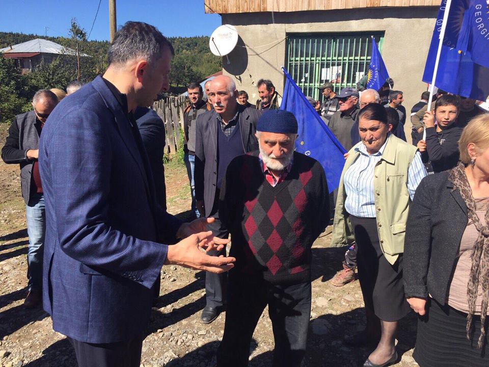 ზურაბ პატარაძემ მოსახლეობასთან შეხვედრები წალკისა და თეთრიწყაროს მუნიციპალიტეტების შემდეგ ასპინძისა და ადიგენის რაიონებში გააგრძელა
