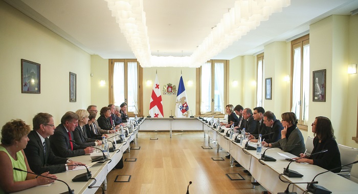 საქართველოს პრეზიდენტმა ევროპარლამენტის სადამკვირვებლო დელეგაცია მიიღო