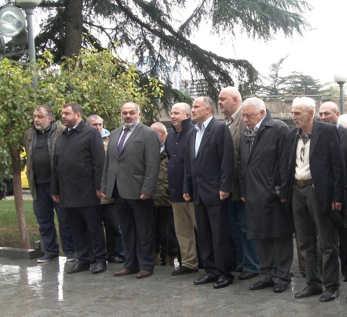 დღეს, საქართველოში ვეტერანის დღე აღინიშნება