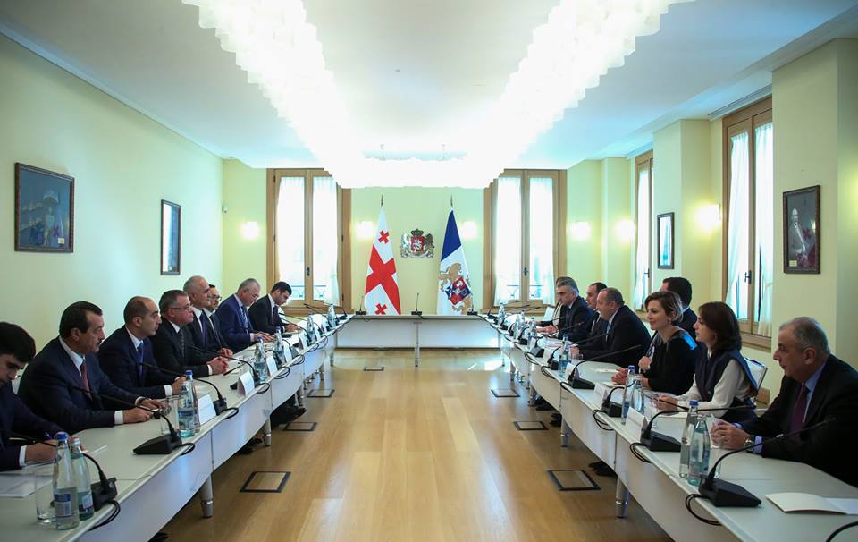 გიორგი მარგველაშვილი აზერბაიჯანის რესპუბლიკის ეკონომიკის მინისტრს შეხვდა