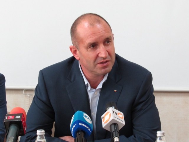 ბულგარეთში სოციალისტთა ლიდერმა გაიმარჯვა