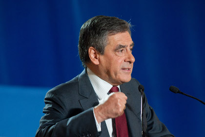 ფიიონი: ოლანდის პოლიტიკა რუსეთთან მიმართებაში აბსურდულია