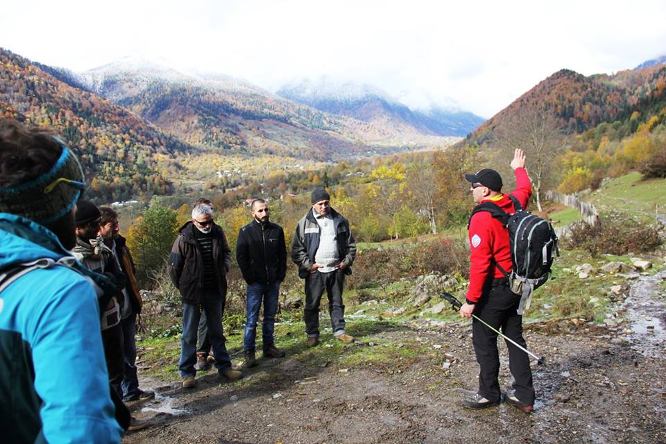 სვანეთში სამთო გამყოლებს ტრენინგი ჩაუტარდათ