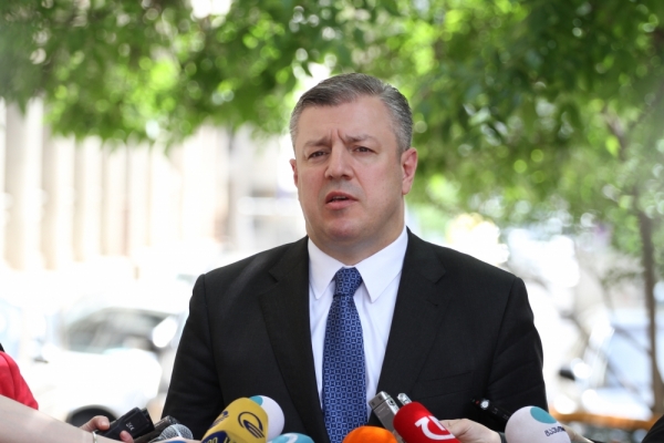 პრემიერმა აკადემიკოს ფრიდონ თოდუას კლინიკა დაათვალიერა