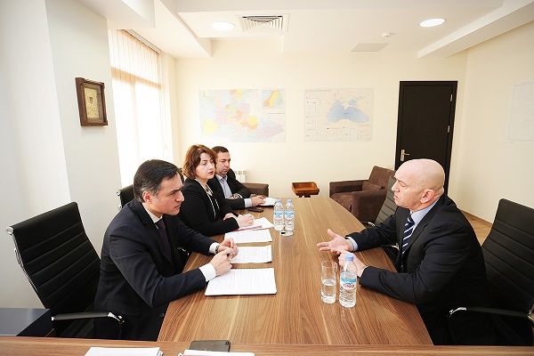 ფოთის პორტში ვითარების გამოსასწორებლად მთავრობა პორტის მმართველ კომპანიასთან ერთად 24 საათიან რეჟიმში მუშაობს