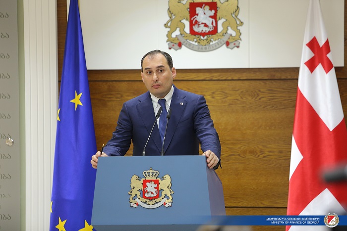დიმიტრი ქუმსიშვილი: ბიზნესმოდელი, სადაც წლიური საპროცენტო განაკვეთი რამდენიმე ათასი პროცენტია, ჩვენთვის მიუღებელია და მომხმარებელთა დასაცავად ჩვენ ეს ნაბიჯი  გადავდგით