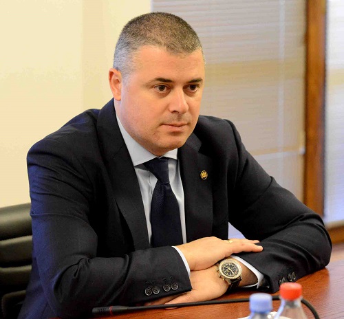 ოთარ დანელია იტალიელ მეწარმეებს შეხვდა   