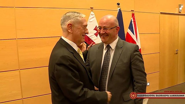 ჯეიმს მატისი: პატივს ვცემ საქართველოს კონტრიბუციას ნატოს ბრძოლის ველზე 