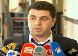 მტკიცებულების სახით აღმოჩენილი ნატრიუმის ციანიდის ოდენობა საკმარისია მხოლოდ ერთი ადამიანის მოსაწამლად - ადვოკატი