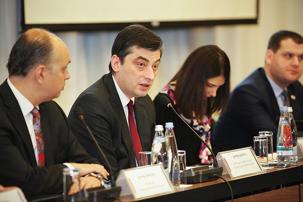 გიორგი გახარია: ბიზნესთან ყოველდღიურ, 24 საათიან რეჟიმში ვაგრძელებთ კომუნიკაციას