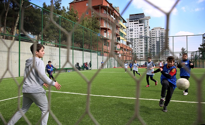 საბურთალოს რაიონში ორი ახალი სტადიონი გაიხსნა