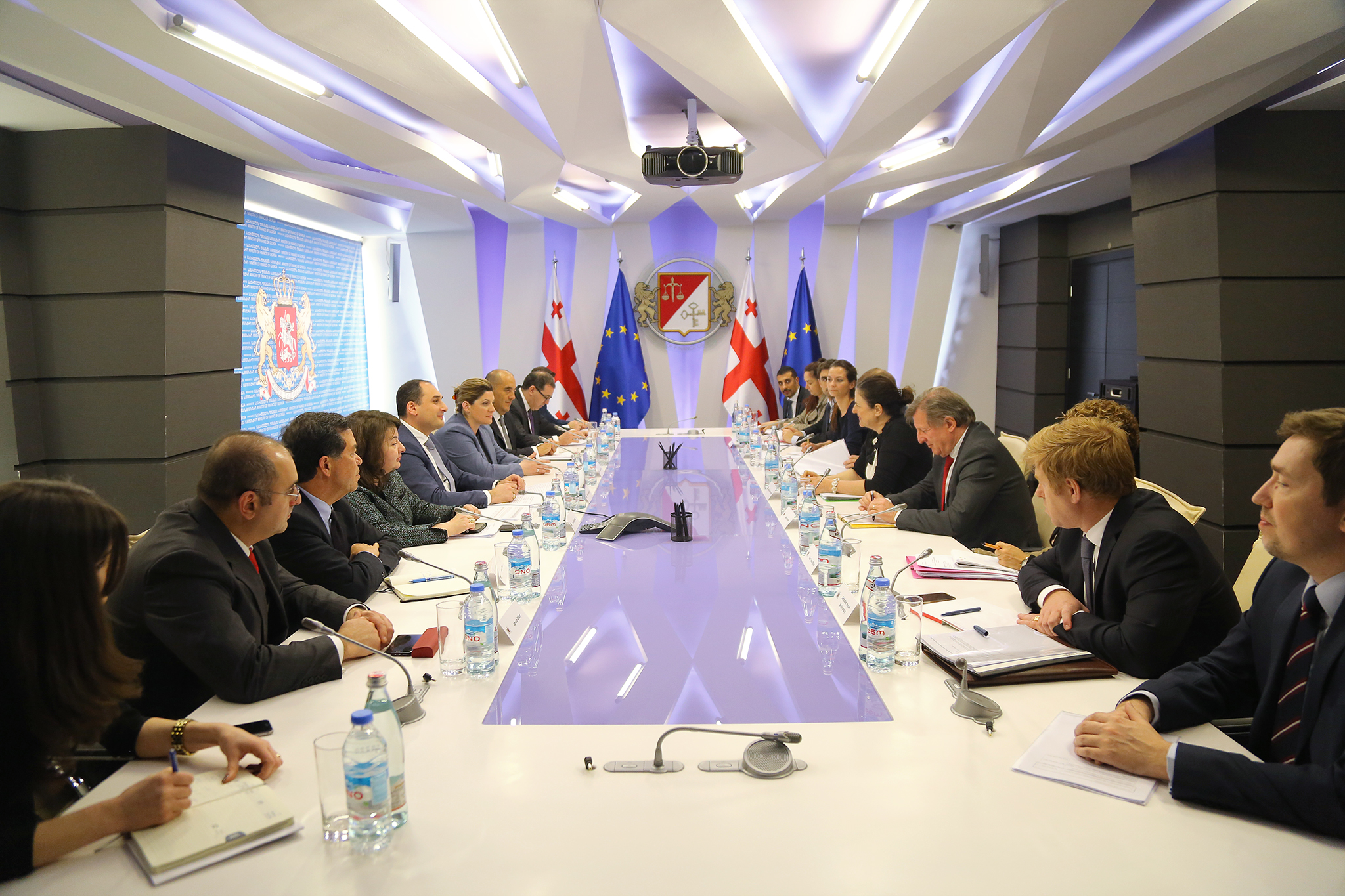 დიმიტრი ქუმსიშვილი ევროკომისიის სამეზობლო პოლიტიკისა და გაფართოების საკითხებში გენერალური დირექტორატის ხელმძღვანელის მოადგილეს შეხვდა