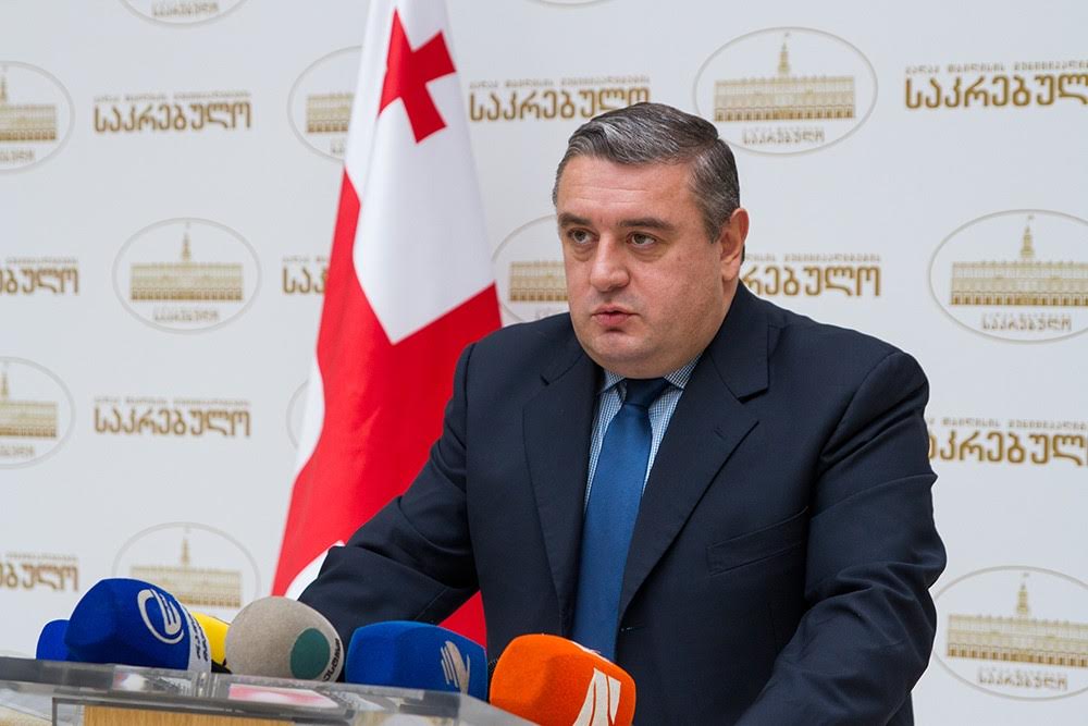 ჯაბა სამუშია NDI-სა და IRI-ს წარმომადგენლებს შეხვდა