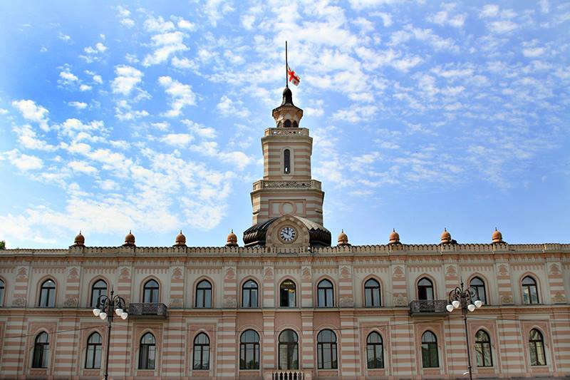 თბილისის საკრებულო ბუნების დაცვის მსოფლიო ფონდის (WWF) პროექტს „დედამიწის საათი“ უერთდება