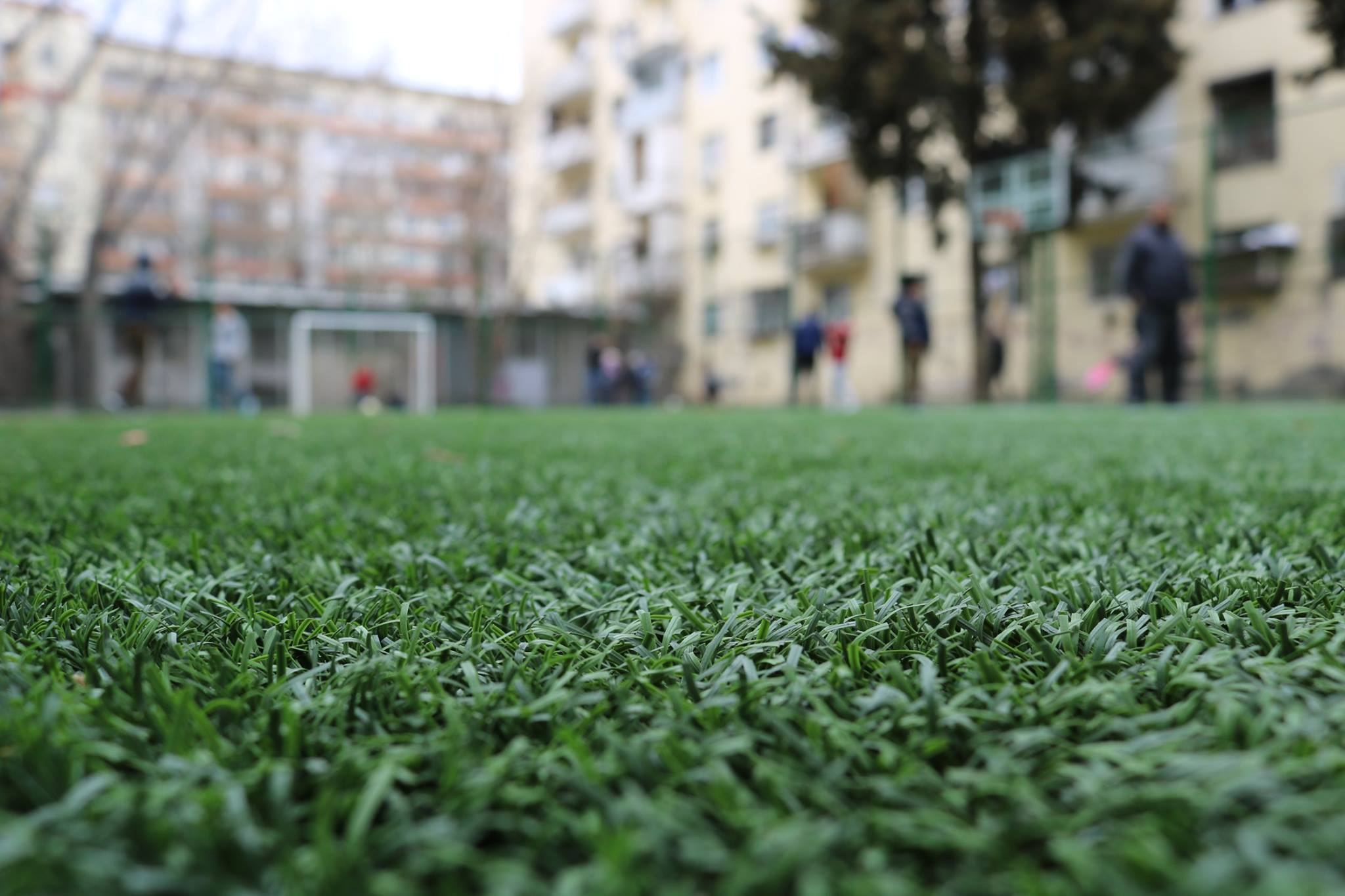 საბურთალოს რაიონის გამგეობა სპორტული მოედნების რეაბილიტაციას განაგრძობს 