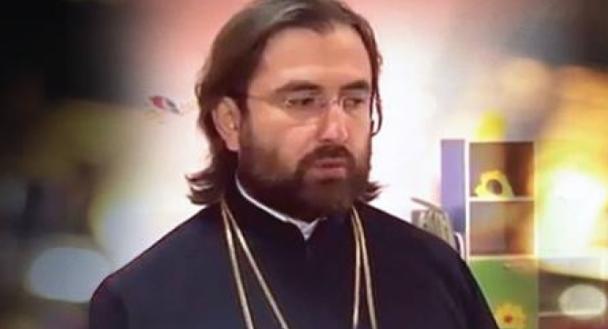 თქვენი სულიერი ძმა,  ამბობს რომ მნახეთ და მომისმინეთ - დეკანოზის ადვოკატი სასულიერო პირებს 