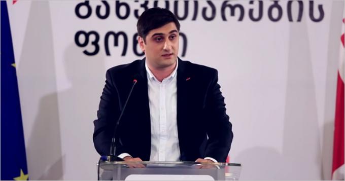 ბიუჯეტში თამბაქოს მომხმარებლებისგან შედის დაახლოებით მილიარდ ლარამდე - ირაკლი ყიფიანი