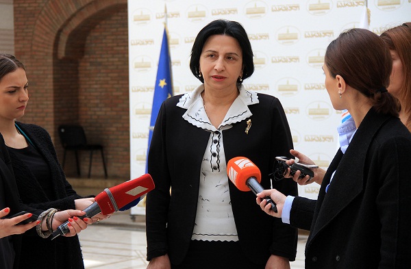 რიმა ბერაძე: დასანანია, რომ მე-5 მოწვევის საკრებულოს ისტორიაში თქვენ შეხვალთ როგორც დესტრუქციული ოპოზიციური ძალა   
