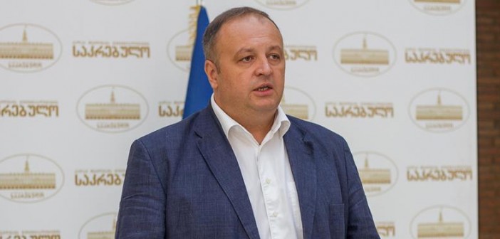  ათასობით ადამიანი იტანჯება იქ საცობებში, ვაშლიჯვარიდან მარშალ გელოვანზე რომ გავიდეს - თამაზ შოშიაშვლი