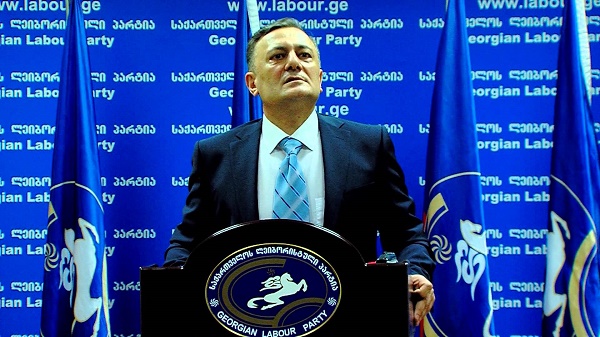 შალვა ნათელაშვილი სოხუმის დედაქალაქად გამოცხადებას ითხოვს