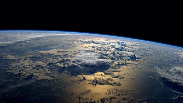 ნასა დედამიწის 4K-რეზოლუციის ვიდეოს ავრცელებს (ვიდეო)