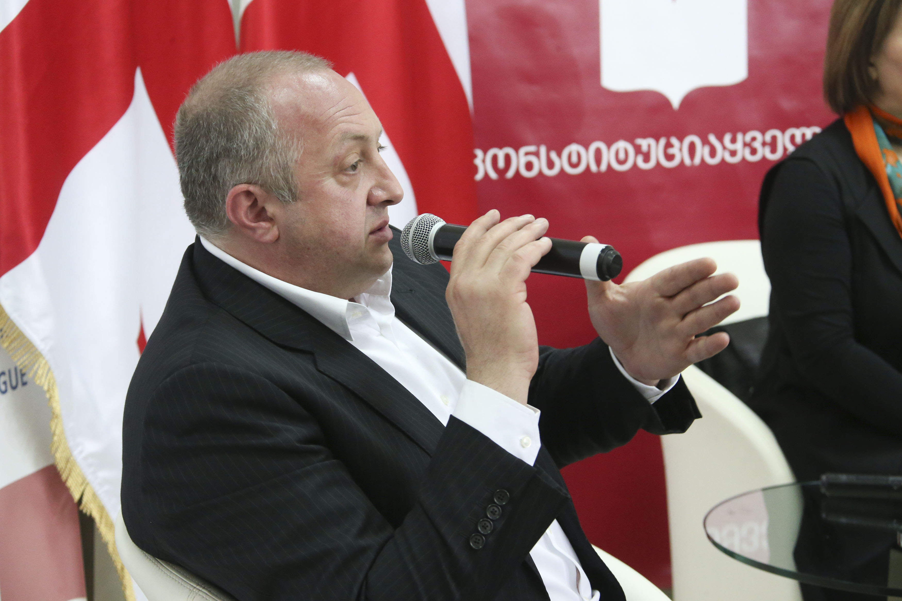 ქვეყნის მთავარი დოკუმენტი კონსენსუსის გარეშეა ხელმოწერილი - გიორგი მარგველაშვილი