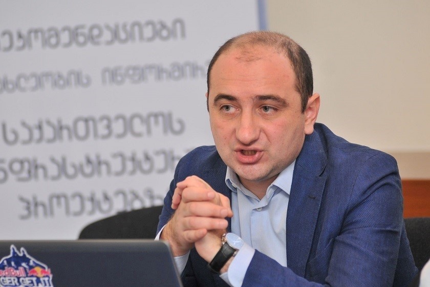 დედაქალაქის მერია გარემოვაჭრეების პროტესტს პასუხობს