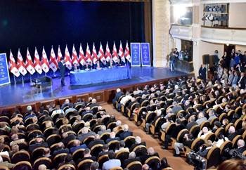 პირველად ხდება, რომ მმართველი ძალა ქვეყნის ინტერესების დასაცავად, საკუთარ სუბიექტურ პოზიციებს იუარესებს - კობახიძე