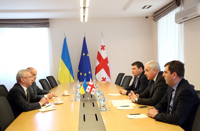 გიორგი მღებრიშვილი უკრაინის რესპუბლიკის ელჩს შეხვდა