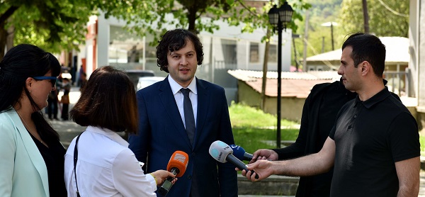 ირაკლი კობახიძემ საქართველოს მოსახლეობას გიორგობა მიულოცა