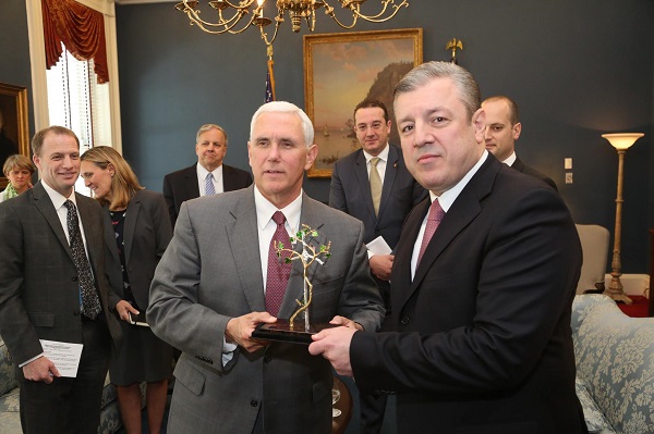 ჩვენი მხარდაჭერა საქართველოს ტერიტორიული მთლიანობის მიმართ კიდევ ერთხელ დავადასტურეთ - მაიკ პენსი