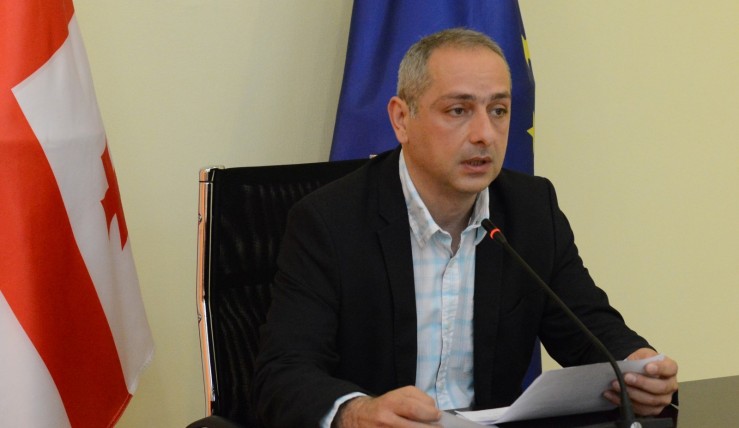 “გირჩის“რელიგიური ორგანიზაციის წევრები სავალდებულო სამხედრო სამსახურს თავს ვერ აარიდებენ