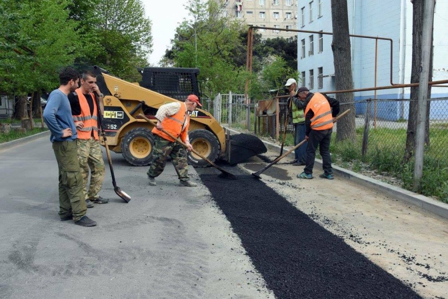 ქვემო სამგორში კეთილმოწყობის სამუშაოები მიმდინარეობს