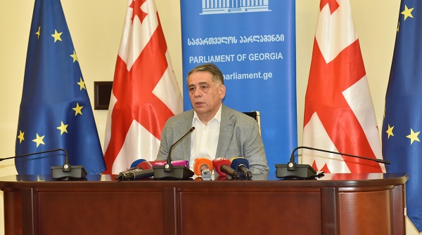მთავარი მიზანია, უცხოეთის მოქალაქეებზე სასოფლო-სამეურნეო მიწების გასხვისება აიკრძალოს - რომან კაკულია