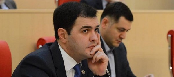 ეკა გიგაური მამუკა ახვლედიანს აღმერთებს - ზარდიაშვილი 