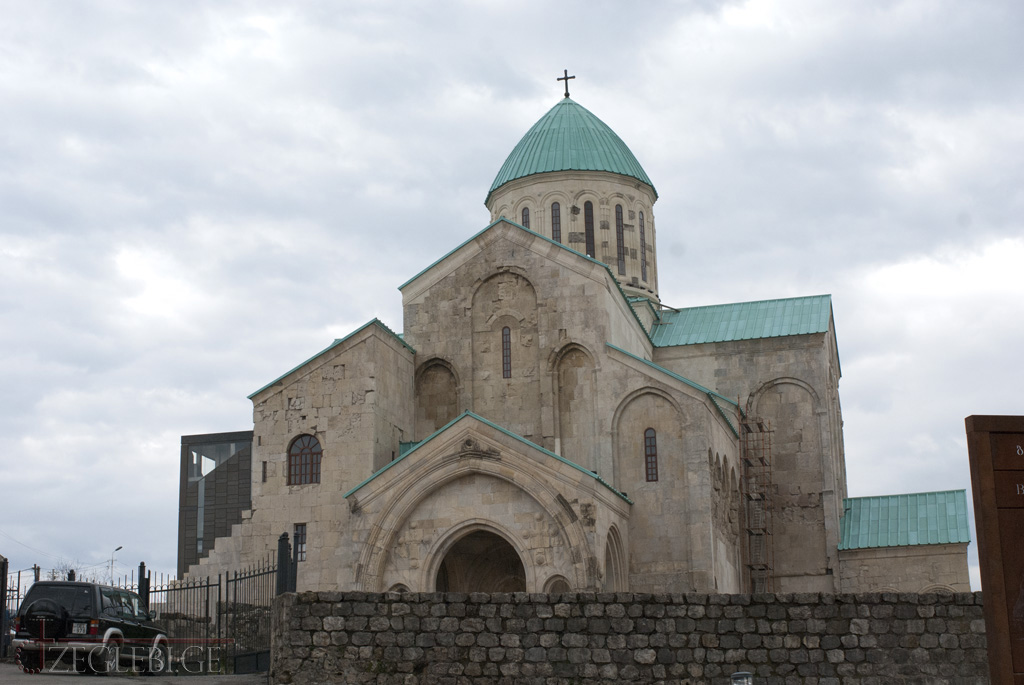 ბაგრატის სამონასტრო კომპლექსში წყალი ჟონავს