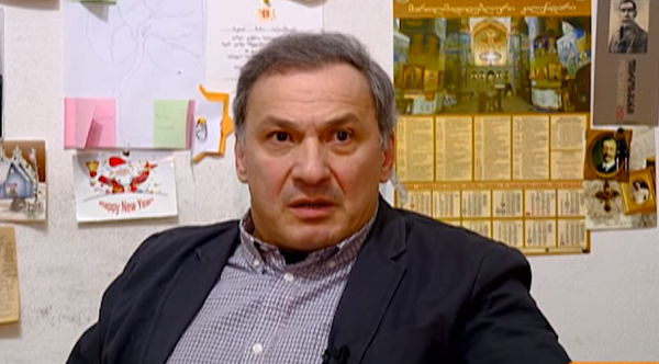 ლეიბის საბერტყით უნდა ურახუნო და ურახუნო ერთ ადგილზე - ზაზა პაპუაშვილი სერგო რატიანსა და რომან გოცირიძეზე