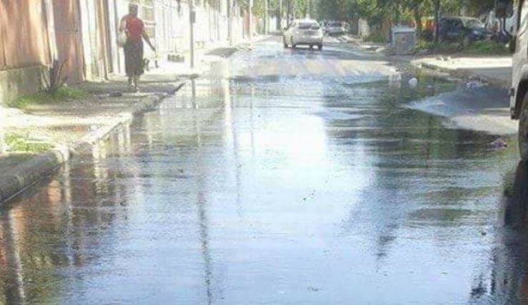 ძლიერი წვიმის შედეგად, თბილისში ეზოები და სადარბაზოები დაიტბორა