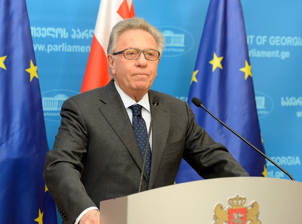 ბოლო გადაწყვეტილებების შემდეგ ყველაფერი ჰაერშია - ვენეციის კომისიის პრეზიდენტი