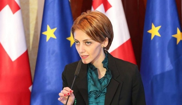 სოფო ჯაფარიძემ პრემიერის თანაშემწის პოსტი დატოვა