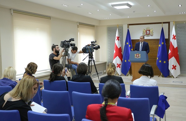 დიმიტრი ქუმსიშვილი: აბსოლუტურად დარწმუნებული ვარ, რომ კახი ძალიან კარგი მერი იქნება