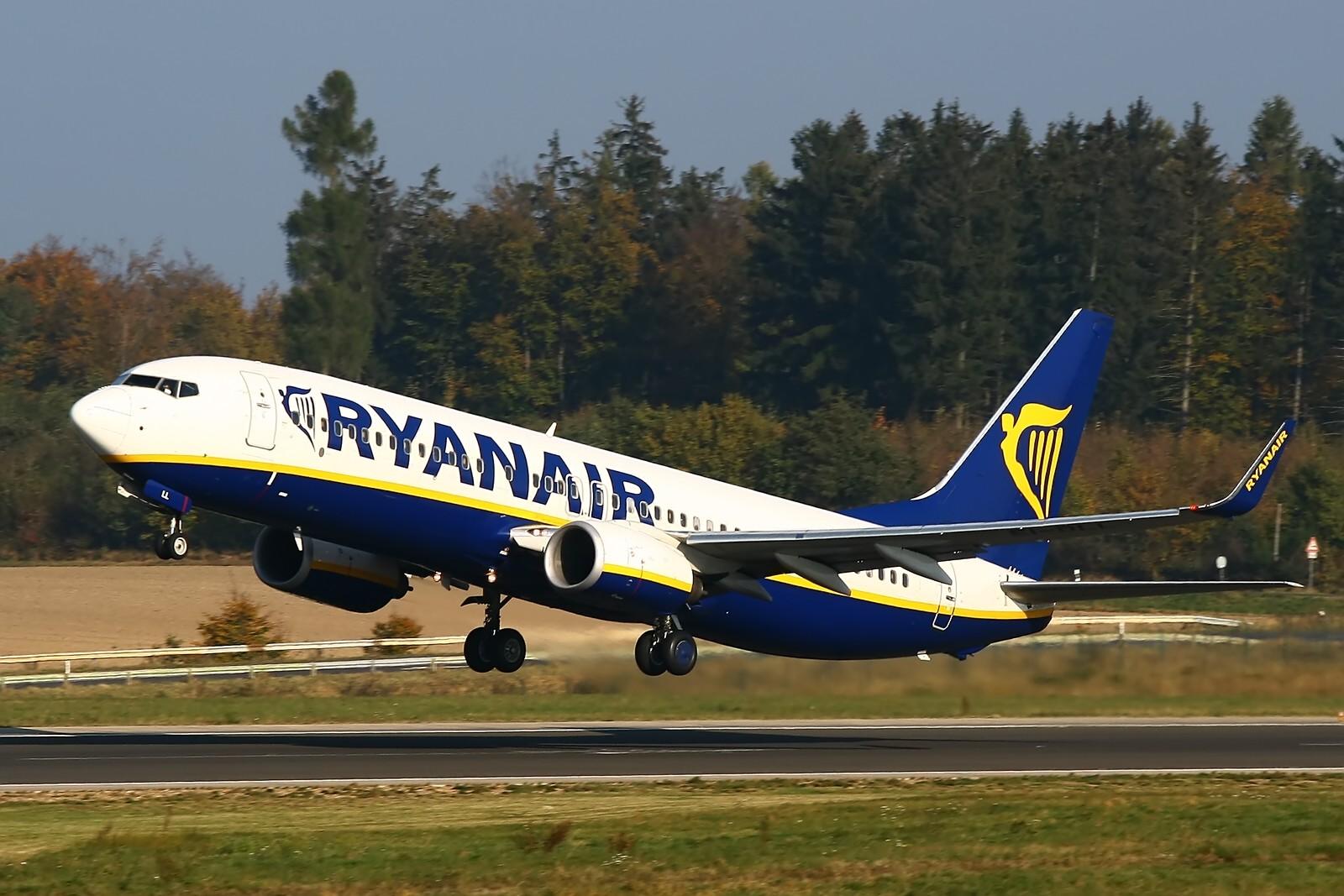 Ryanair-მა უკრაინის მიმართულებით ავიაბილეთებს რეალიზაცია შეაჩერა